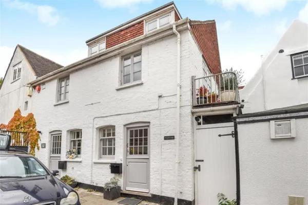Stylish Cottage With Quay And River View Lymington Exterior photo
