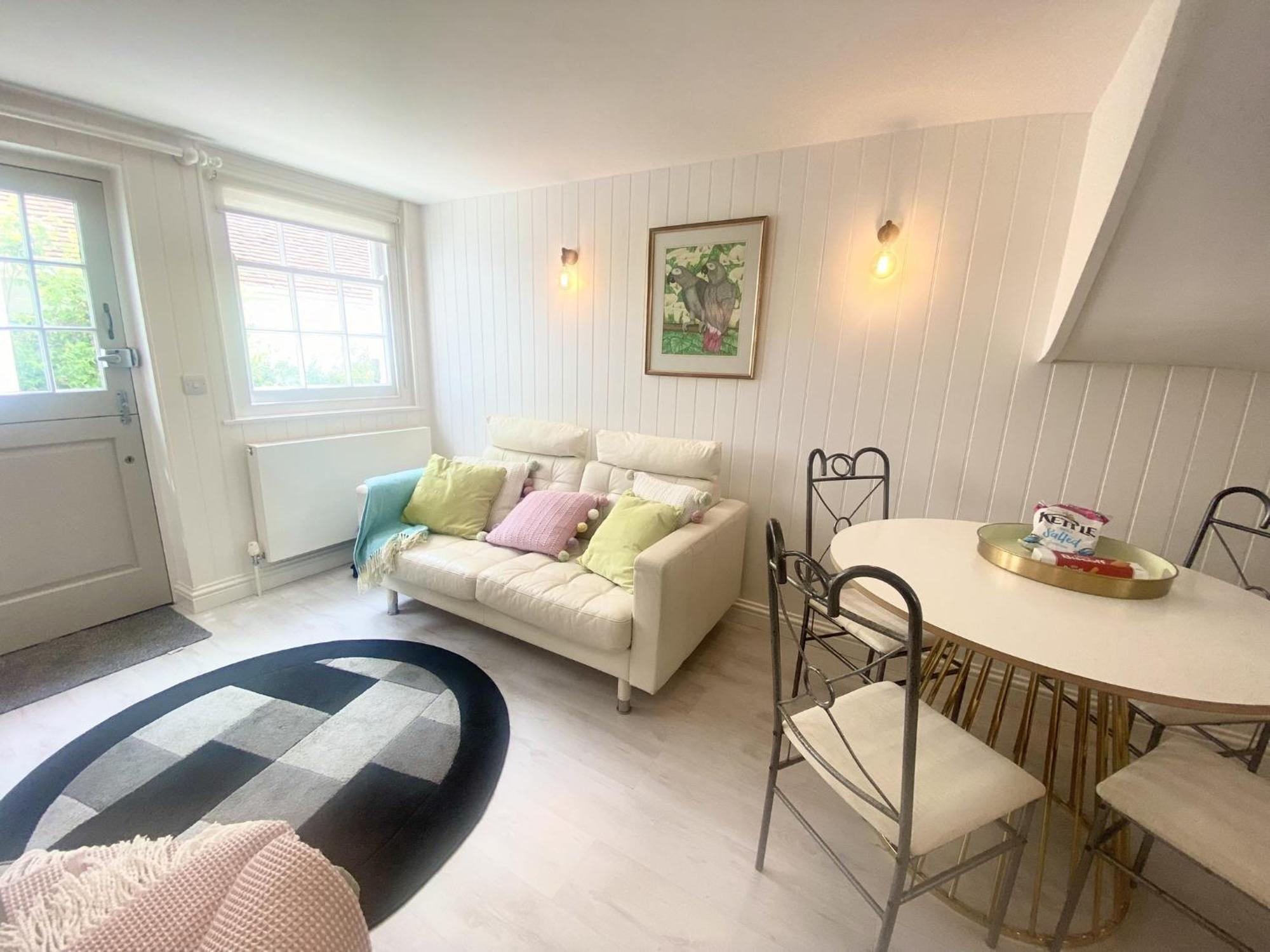 Stylish Cottage With Quay And River View Lymington Exterior photo